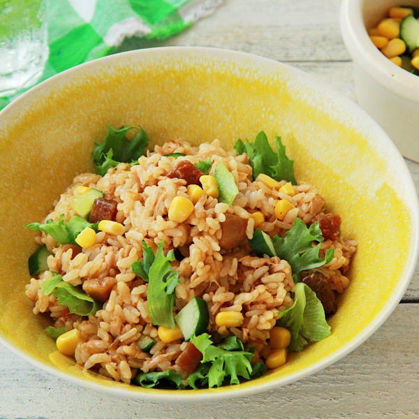 寒くなる時期にぴったりのカレーうどん レトルトカレーのレシピ ボンカレー公式サイト